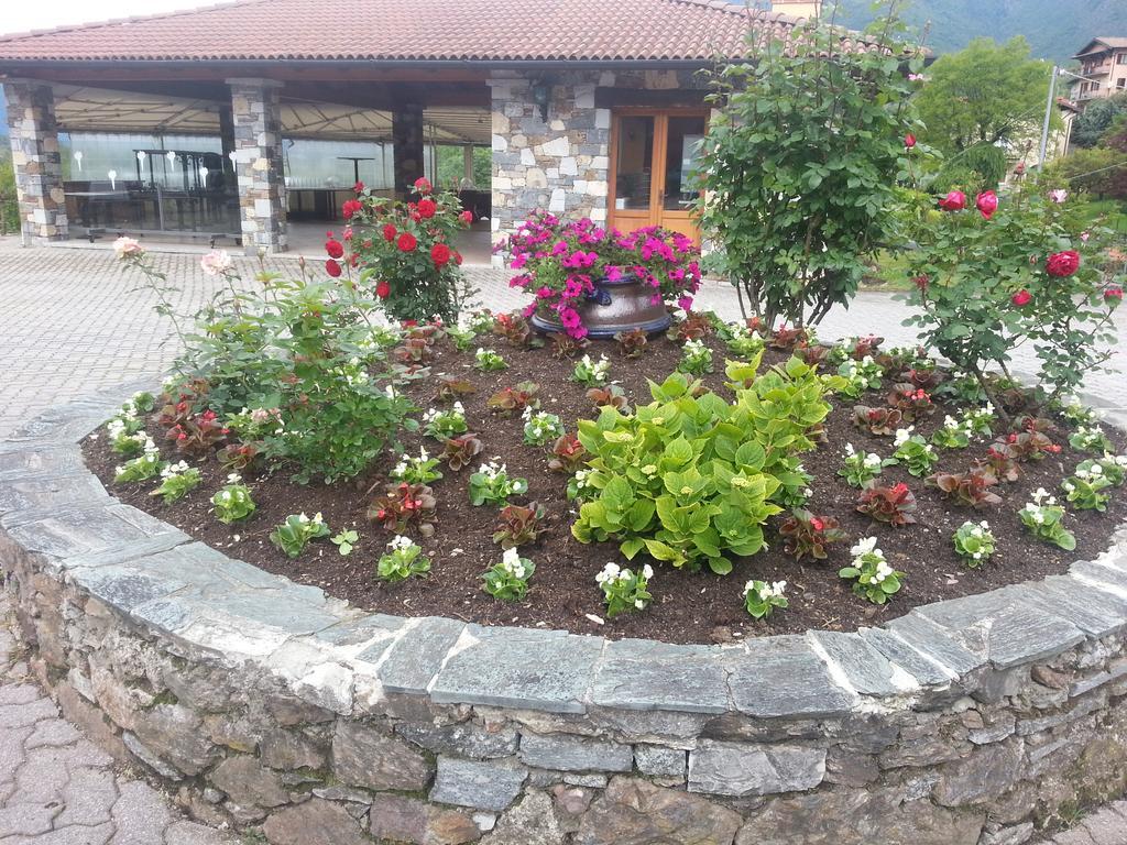 Hotel La Solitaria Carlazzo Luaran gambar
