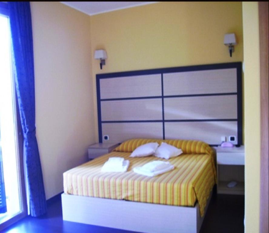 Hotel La Solitaria Carlazzo Bilik gambar